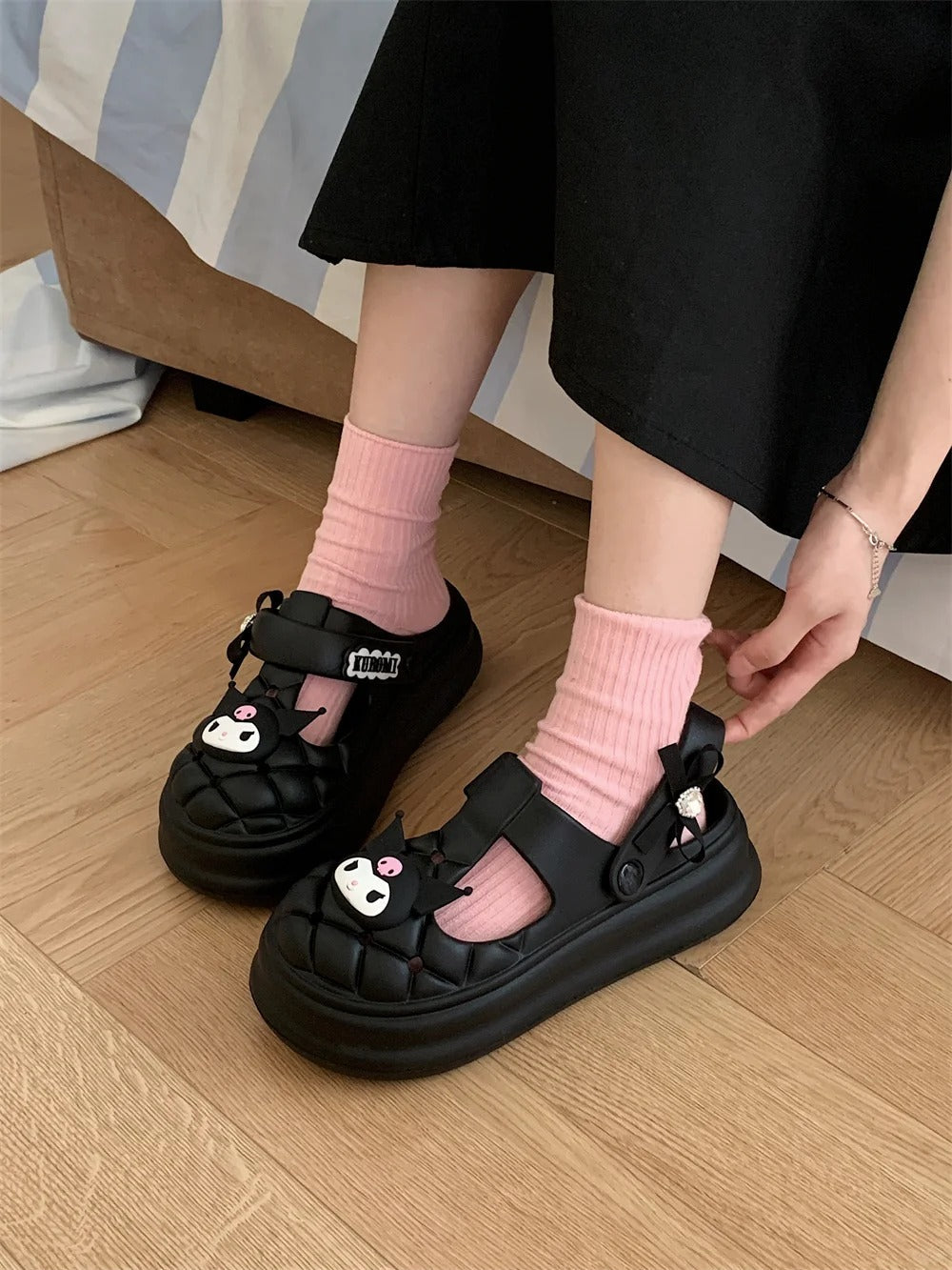 Hello Kitty Clogs Slip on Water Shoes Casual Sandals