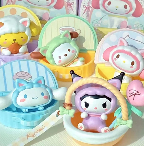 Sanrio Characters Peekaboo Series Toy