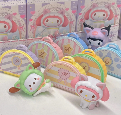 Sanrio Characters Peekaboo Series Toy