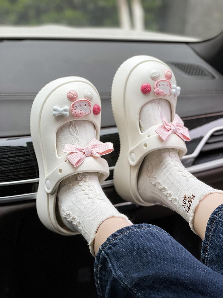 Hello Kitty Bowtie Slip on Shoes