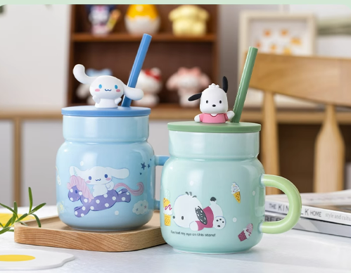 Sanrio Glass Water Cup with straw 450ml