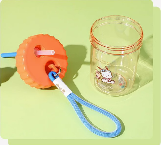 Sanrio Hand  Sippy cup