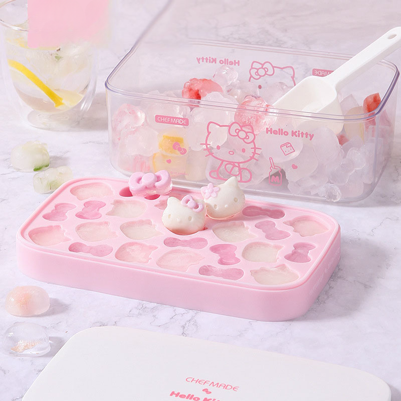 Hello Kitty  Ice Making and Storage Box Set