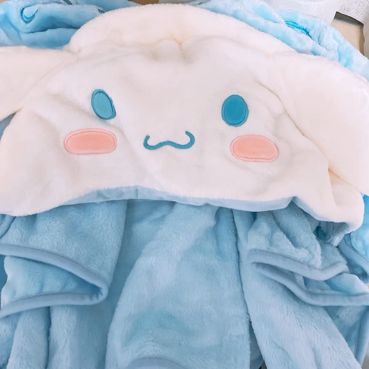 Cinnamoroll Hoodie Blanket