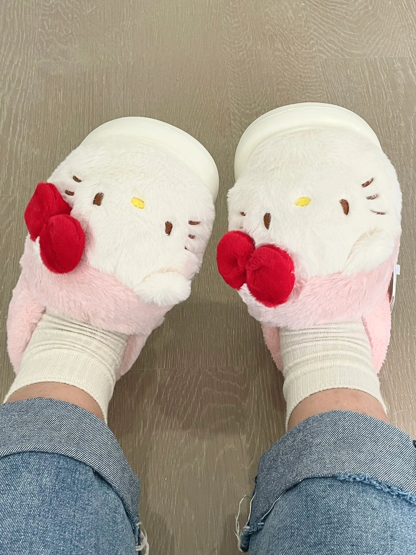 Sanrio Women's Cute Slippers House Slippers Cozy Soft Fleece Plush Home Slippers Indoor Outdoor