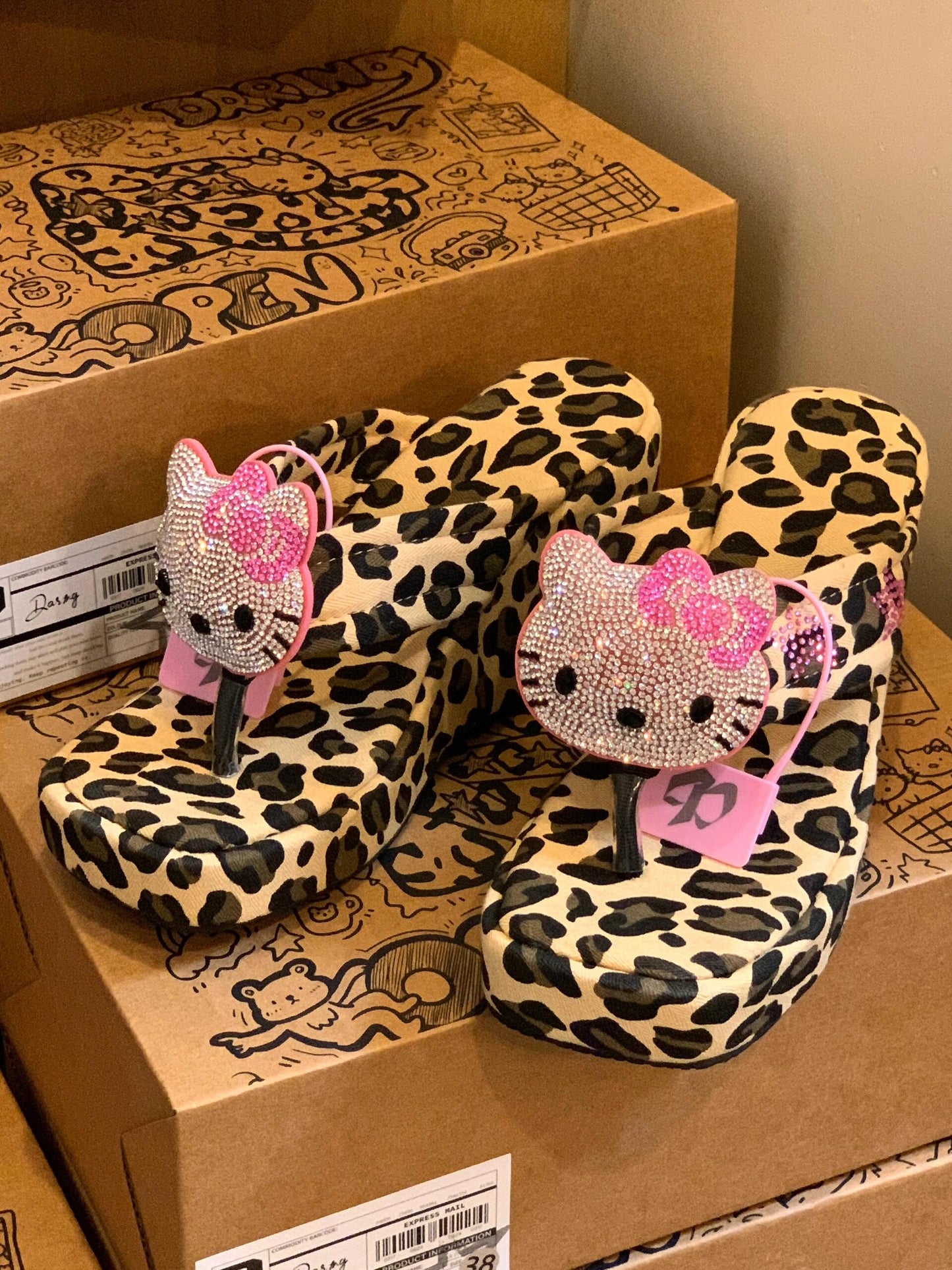 Hellokitty Handmade Rhinestone Leopard Print Women's Sandals Cute Slippers Non-Slip Flip Flops High-Heeled Slippers（Customized Shoebox Packaging）