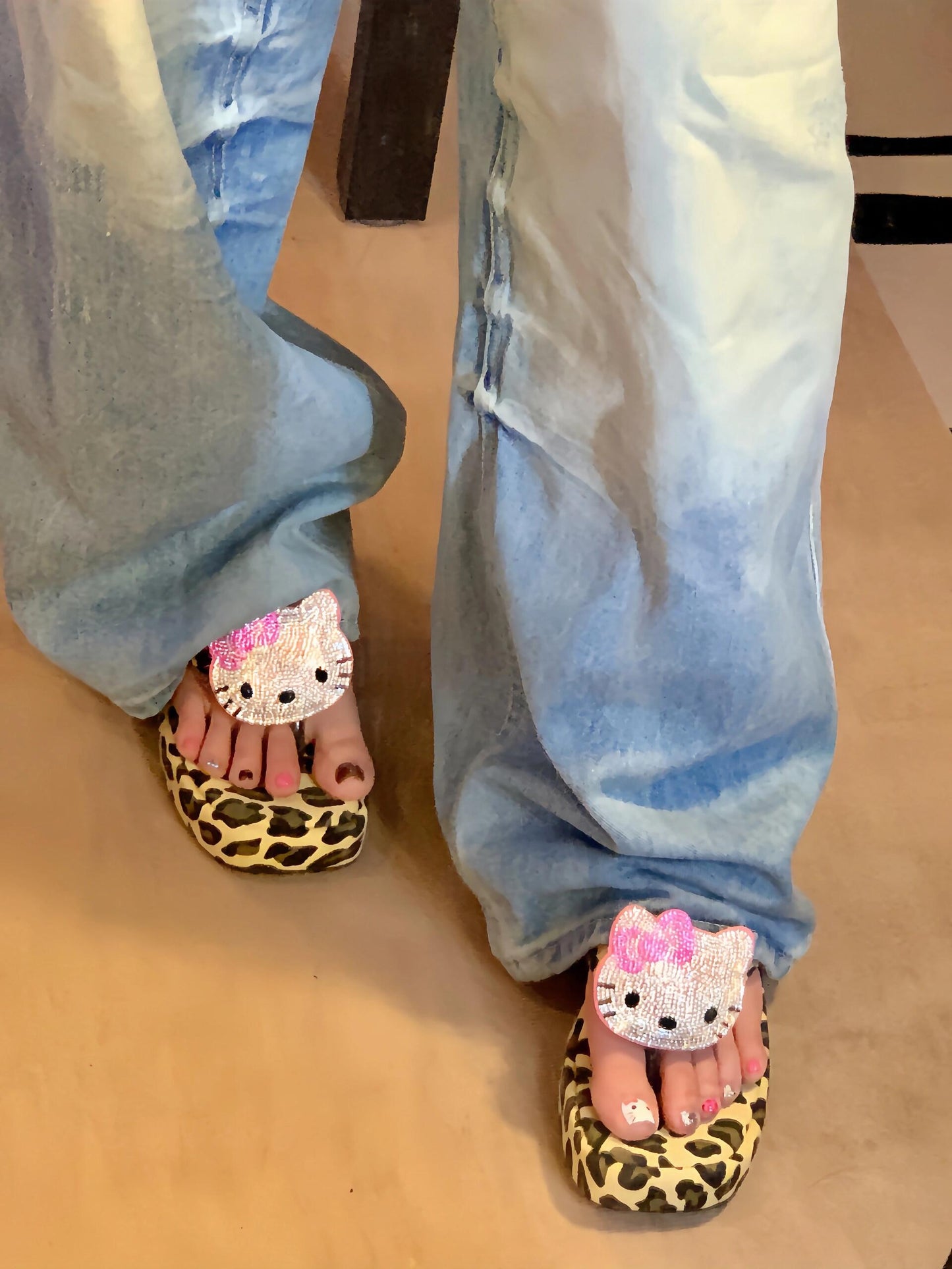 Hellokitty Handmade Rhinestone Leopard Print Women's Sandals Cute Slippers Non-Slip Flip Flops High-Heeled Slippers（Customized Shoebox Packaging）