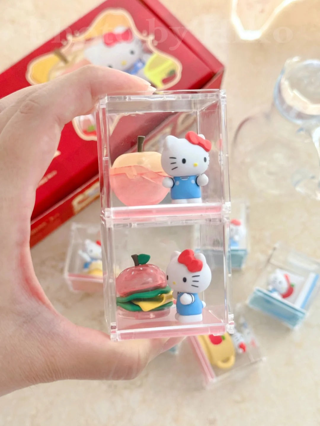 Hello Kitty Apple Workshop Series mini Blind box